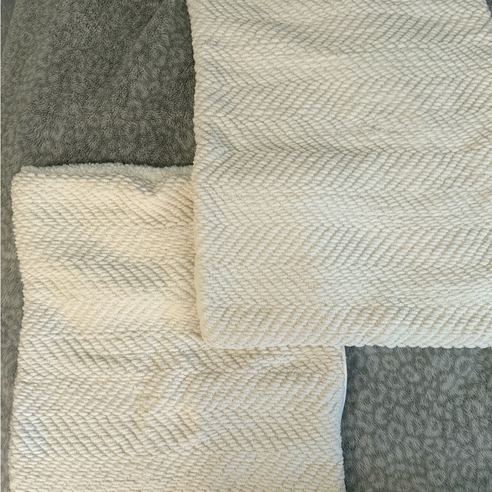 Set of 2 UGG Cream Sherpa Pillow Cases